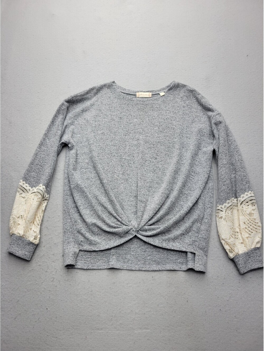 Altar'd State Women's Sweater Small Grey Pullover Long Sleeve Polyester Blend
